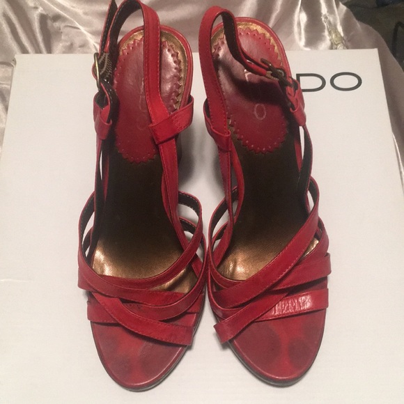 Red leather sandals - Picture 2 of 2